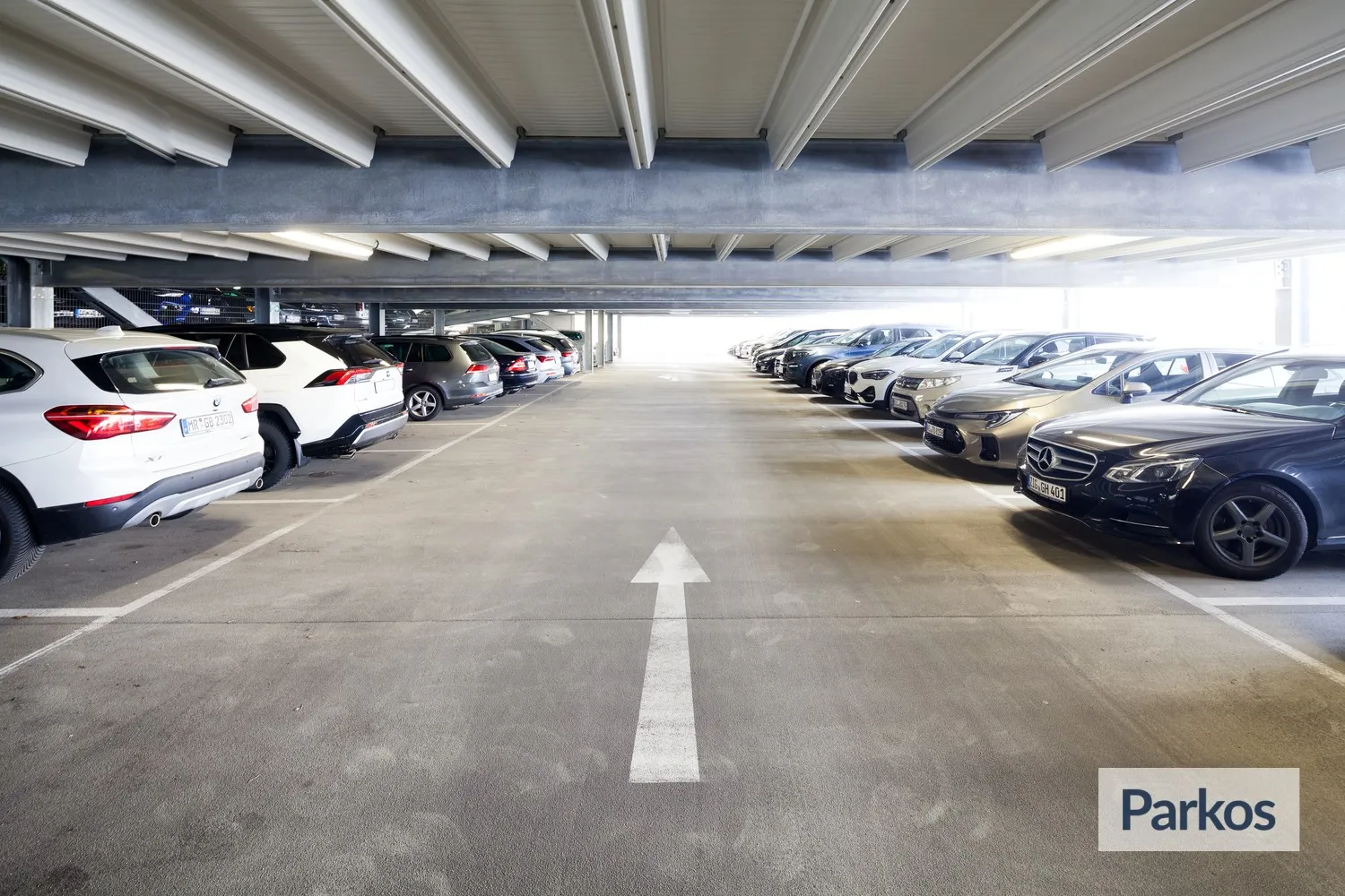 Airport Frankfurt Parking Terminal 1: Park & Walk
